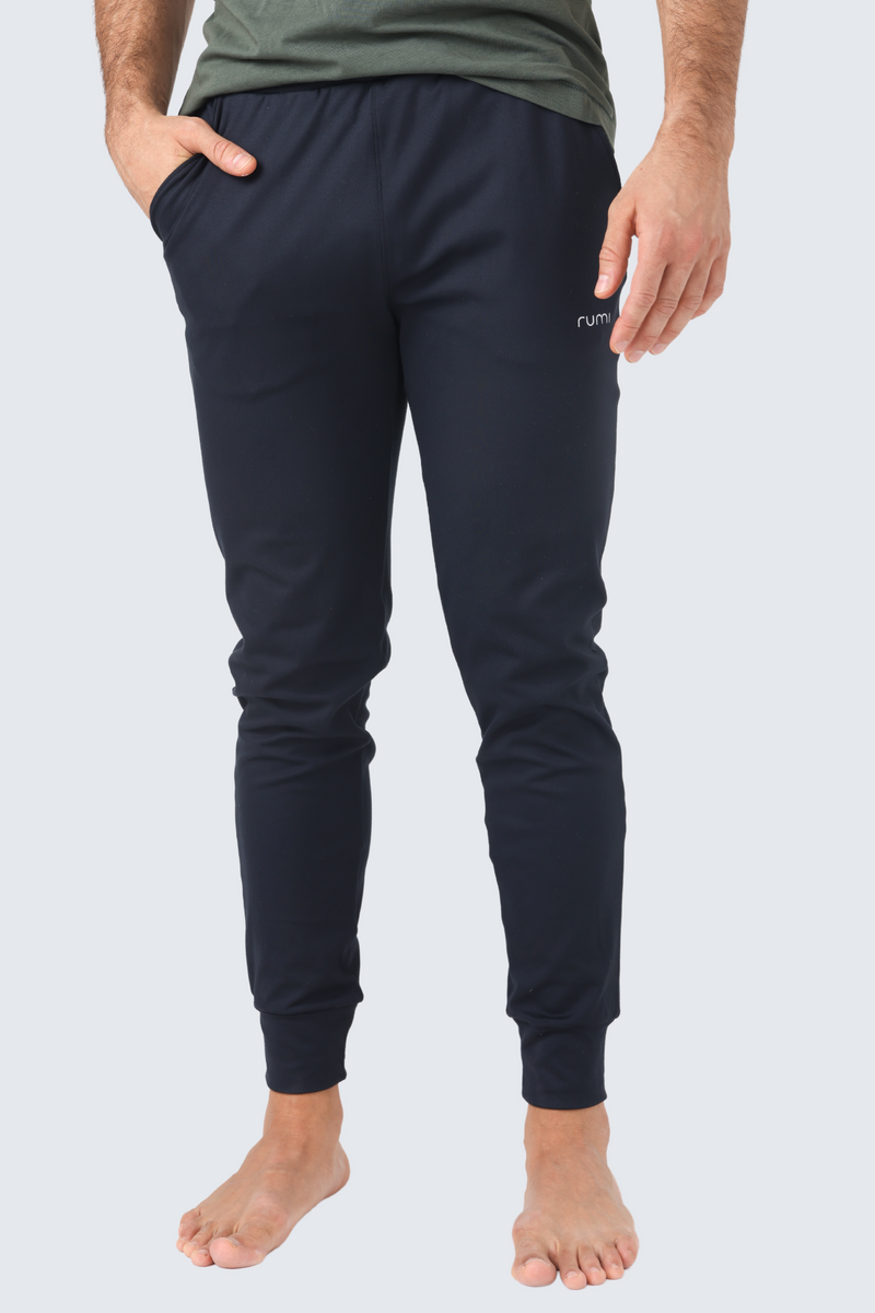 MU Star Jogger + Pockets - Black