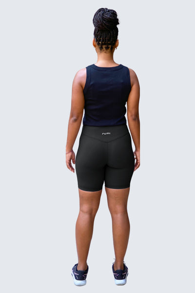 Rumi Earth W SunRib Fit Shorts 8" - Black